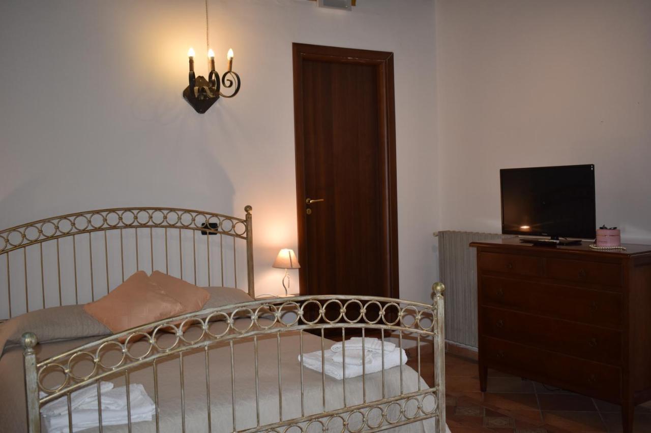 Le Due Torri Panzió Filadelfia Kültér fotó